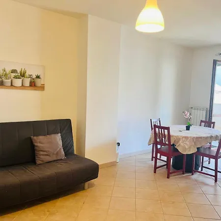 Happy Apartment *